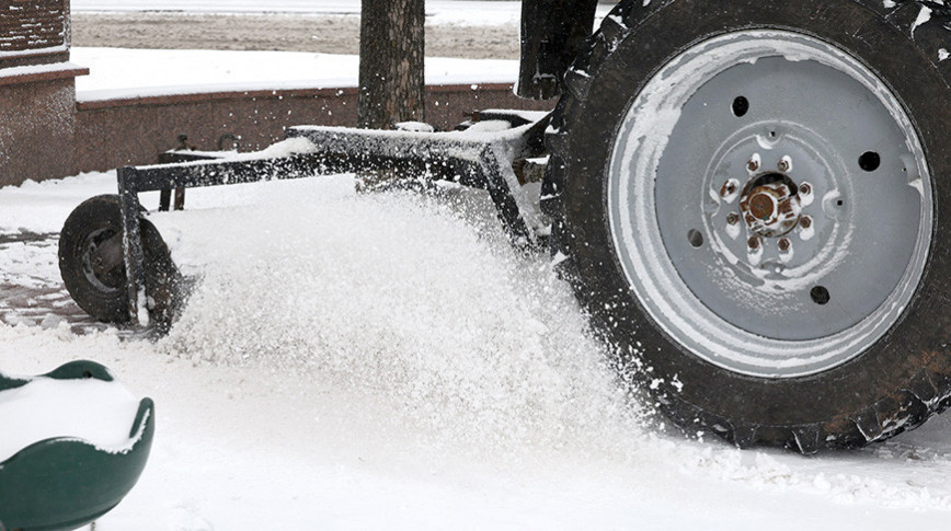 Около 540 спецмашин для расчистки снега подготовлены в Витебской области