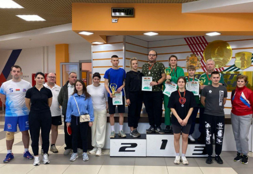 На ФОК "Юность -Ушачи" прошли районные соревнования по настольному теннису