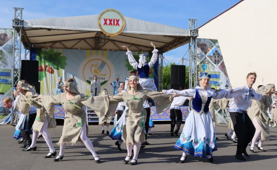 ХХХІІ Международный фестиваль песни и музыки «Днепровские голоса в Дубровно» пройдет 20 и 21 июня в г.Дубровно
