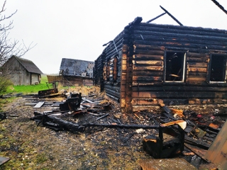 Неосторожное обращение с огнем при курении привело к пожару и гибели